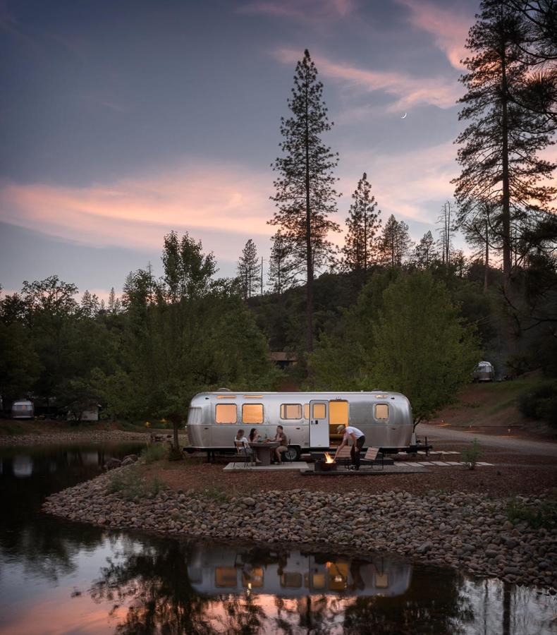 Autocamp Yosemite Hotell Midpines Eksteriør bilde